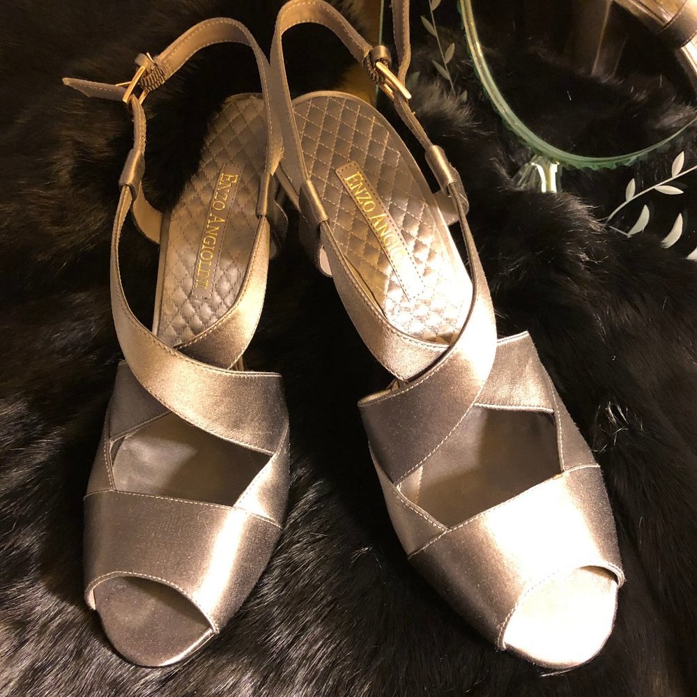 Light Grey Satin Peep Toe Sandal (Size 8.5)